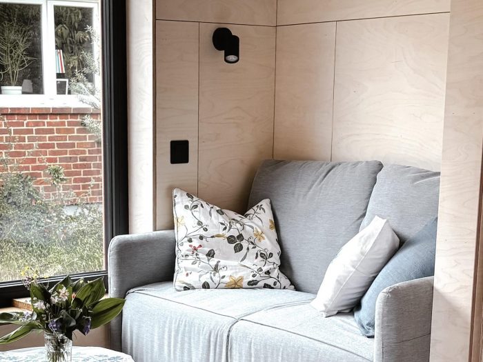 27035708-cdda-4062-b972-b833fb99172b