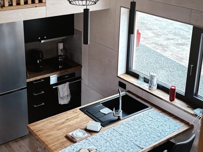 d5de5305-5983-48d8-aeac-d8ee61b3a24e